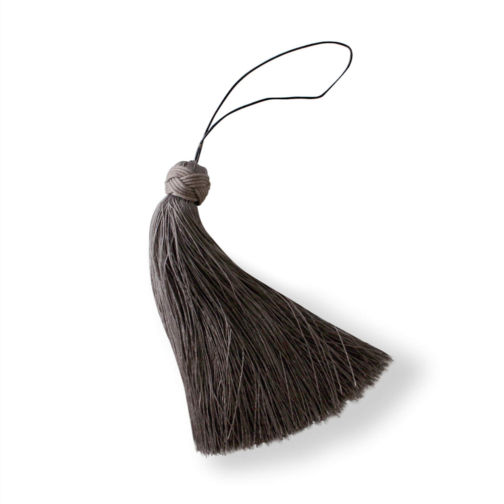 tassel, smoke