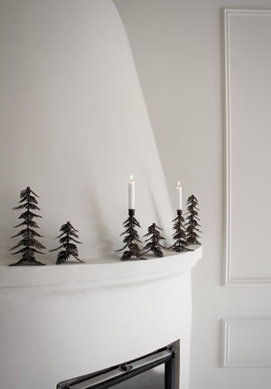 
                  
                    NOSTALGIA christmas tree candleholder
                  
                